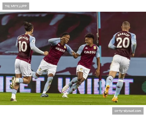 雨战：巴塞罗那对阵皇家社会在暴雨中进行，皮球多次积水停滞